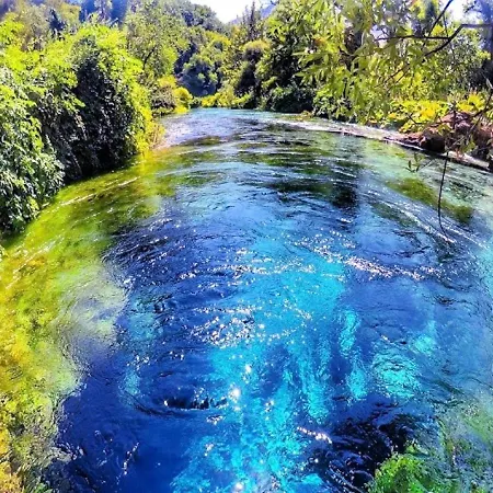 Apartment Red Infinity Seaview Sarande
